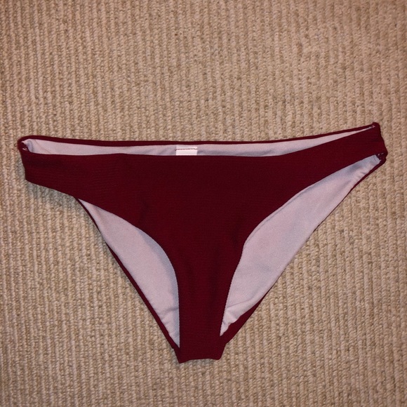 TOP AND BOTTOM BIKINI - Picture 2 of 6